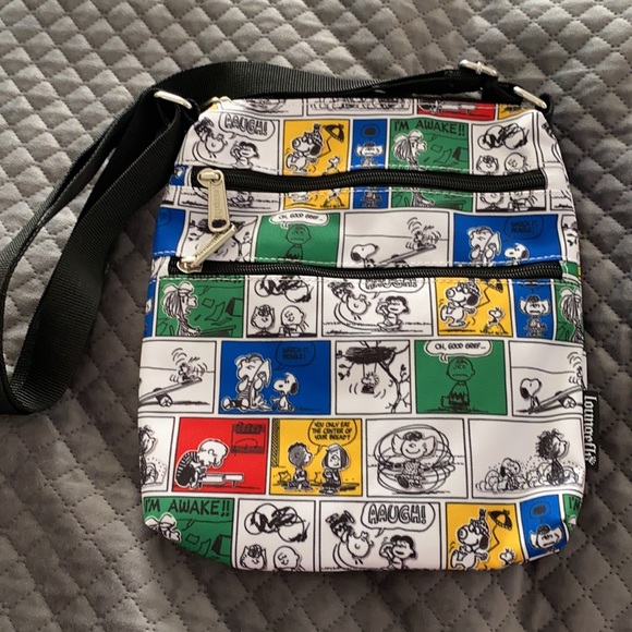 Loungefly Peanuts comic strip crossbody bag - Picture 2 of 4